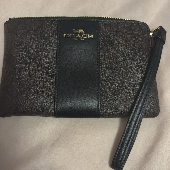 Coach Handbags - Coach Black Wristlet Bag